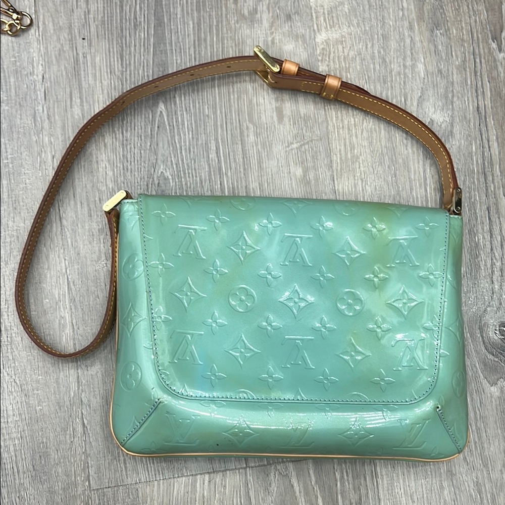 Louis Vuitton Green Monogram Vernis Thompson Street Bag - Picture 8 of 8